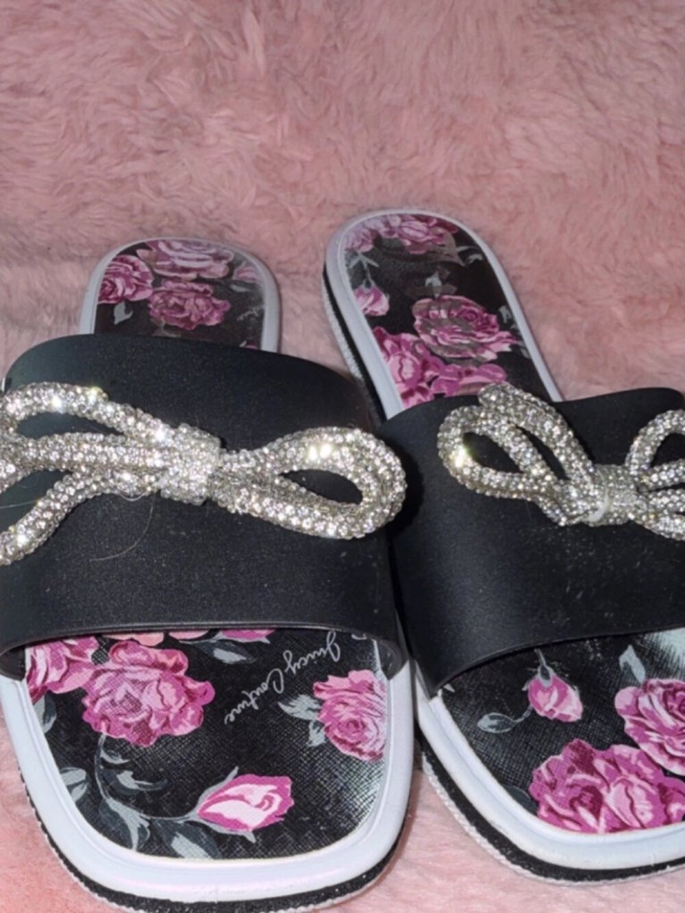 Juicy Couture Black Rhinestone Bow Floral Slip On Women&Slide Sandals Size